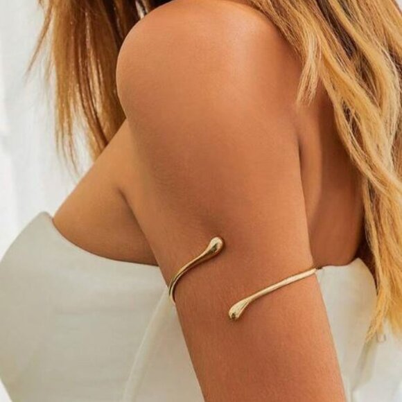 NWT, Gold Arm Cuff Band Bangle - Picture 1 of 1